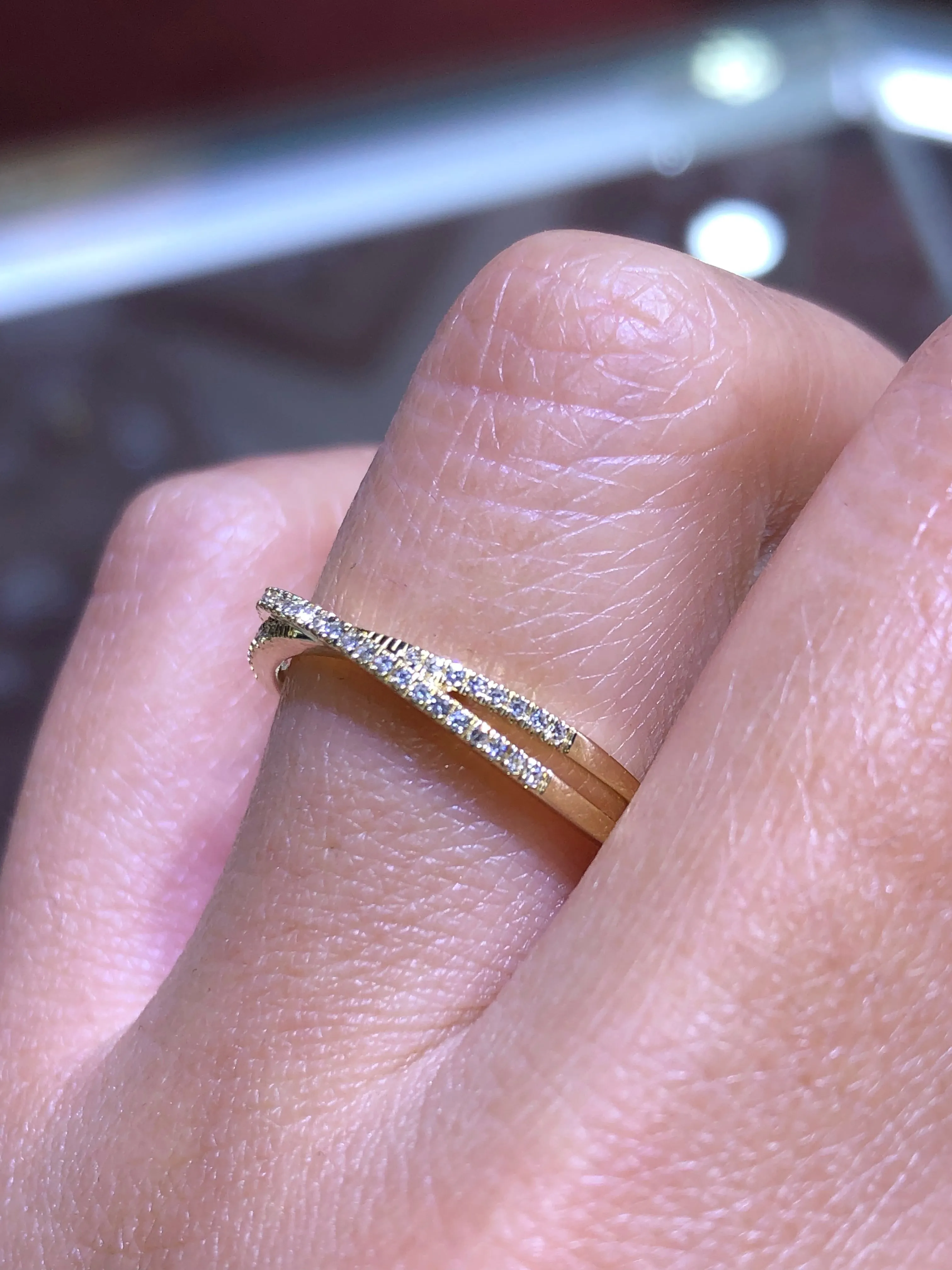 14K Gold X Mini Narrow Diamond Ring