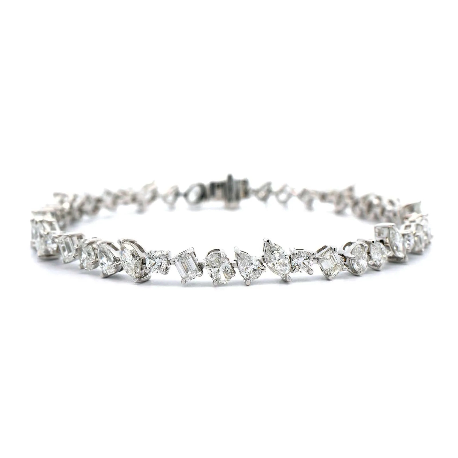 18K White Gold Multi Cut Diamond Bracelet