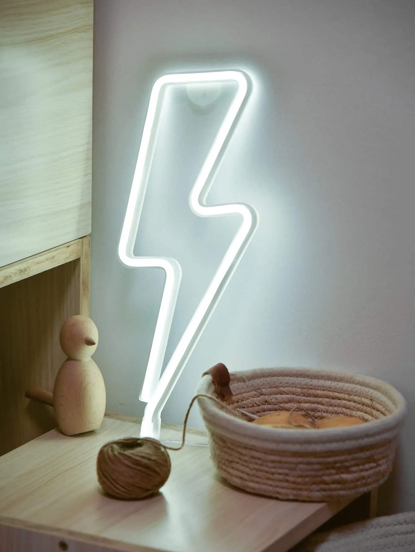 1pc Lightning Shaped Neon Light