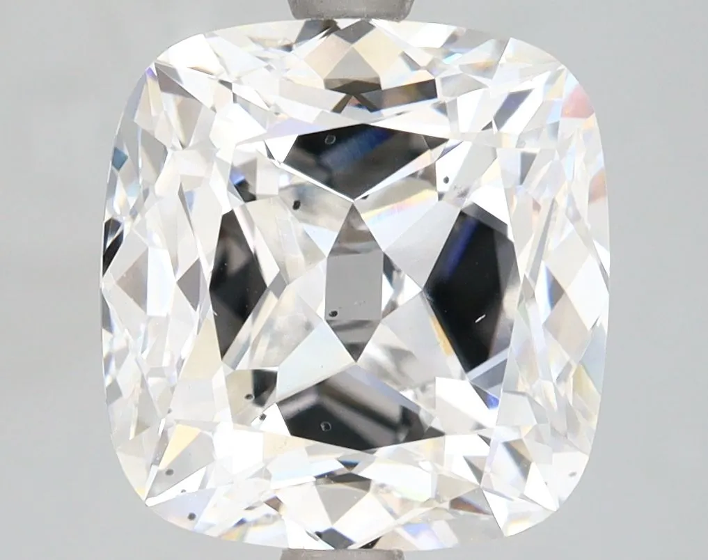 4.13ct 9.66x9.26x5.66 CUSHION MODIFIED Diamond