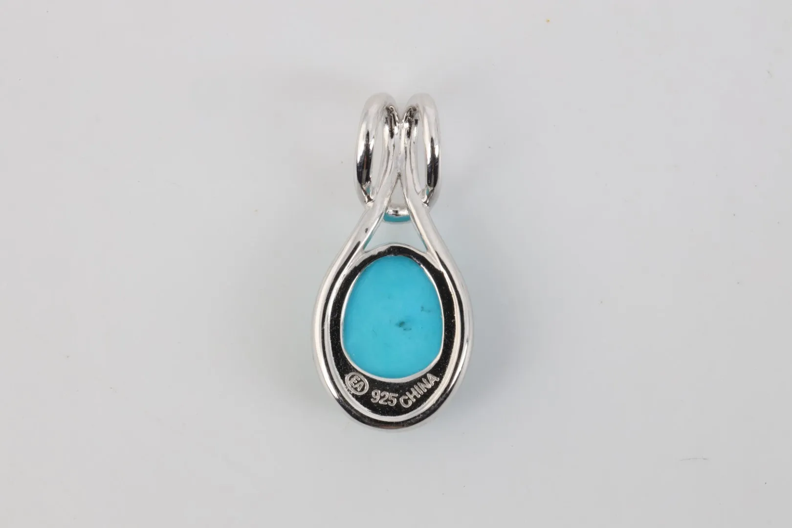 925 Silver 6.95tcw Larimar Stone Pendant (3.78g.)