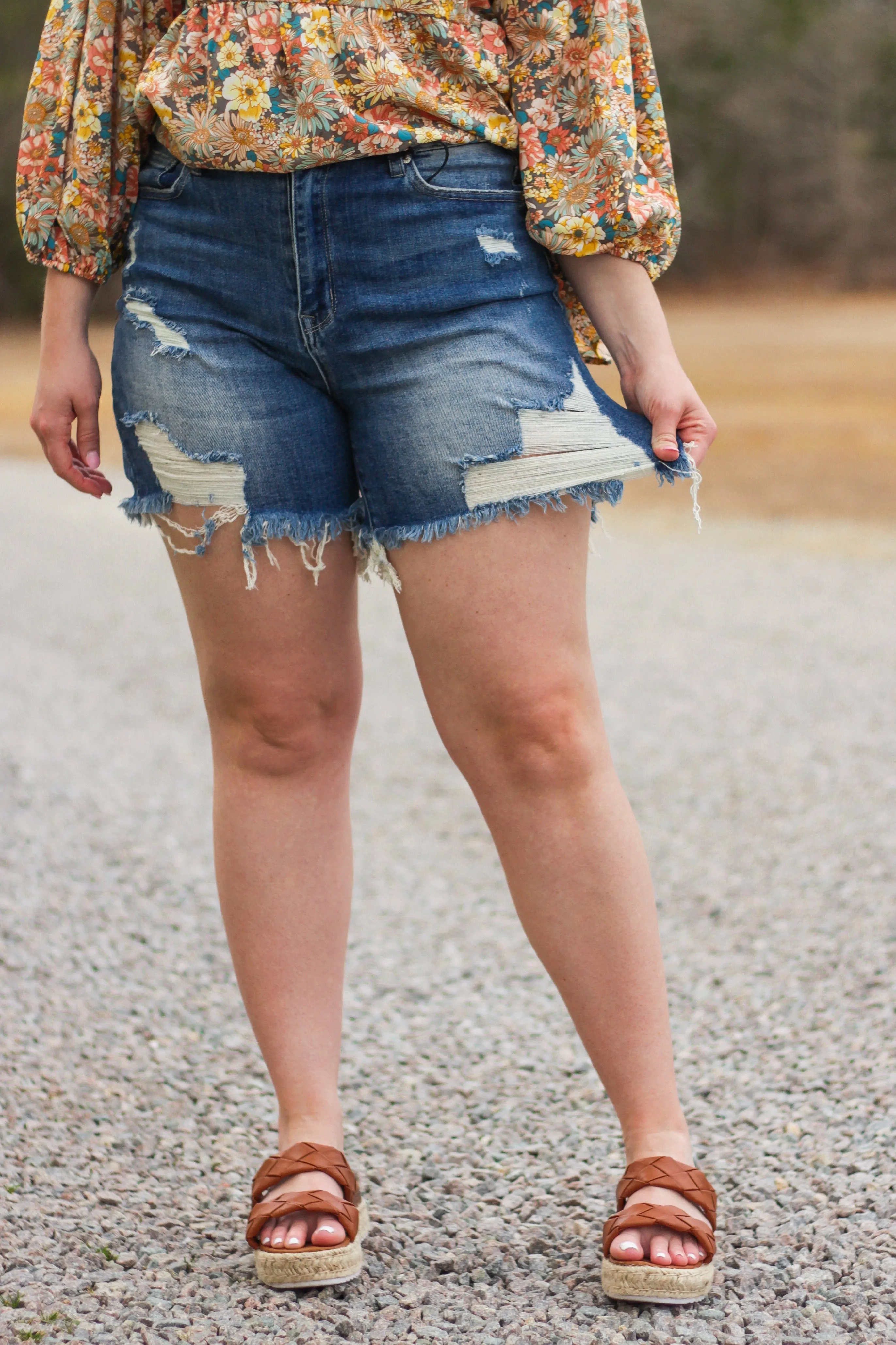 Aspen Distressed Mid-Thigh Shorts