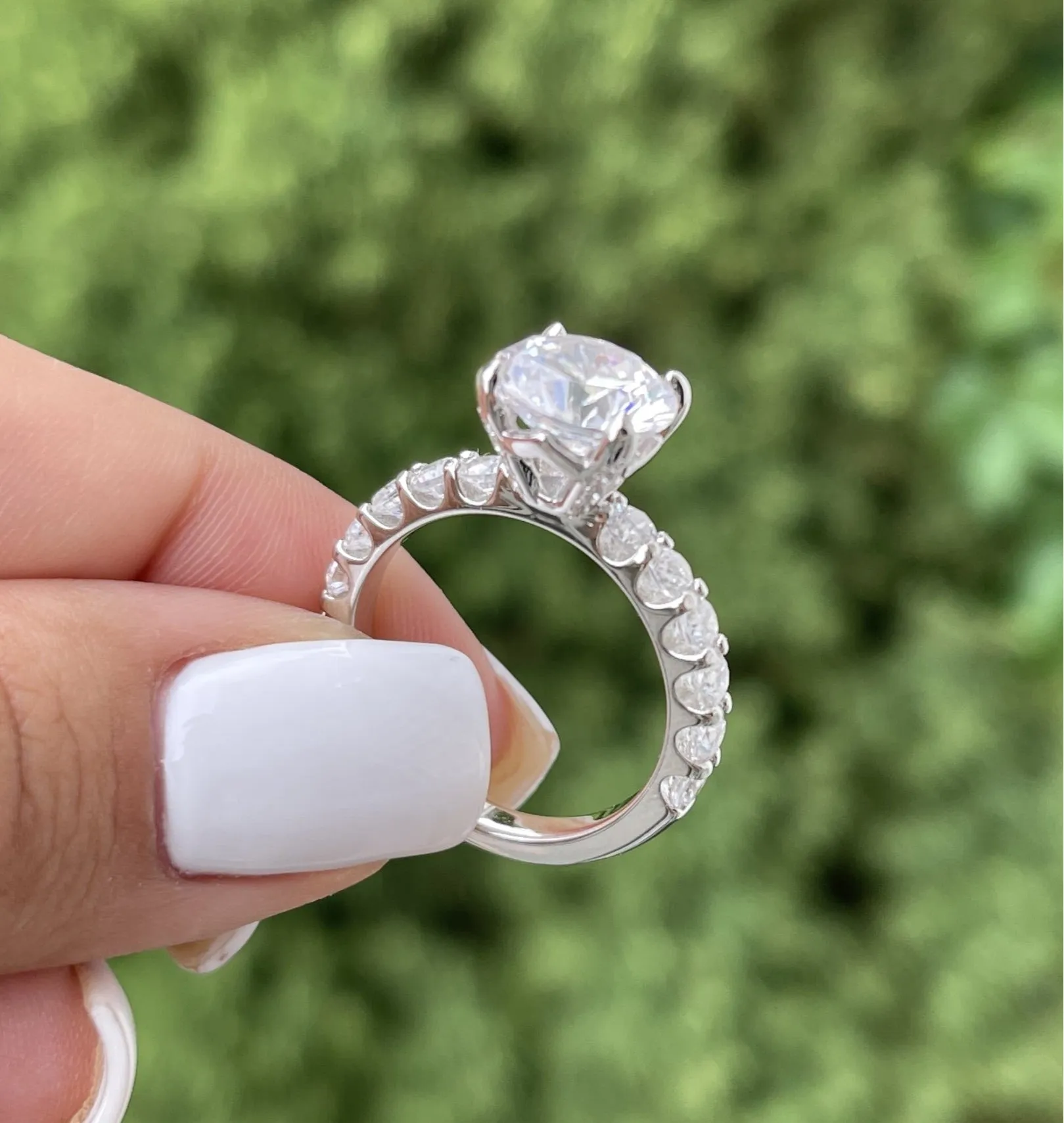 CELESTE MOISSANITE RING