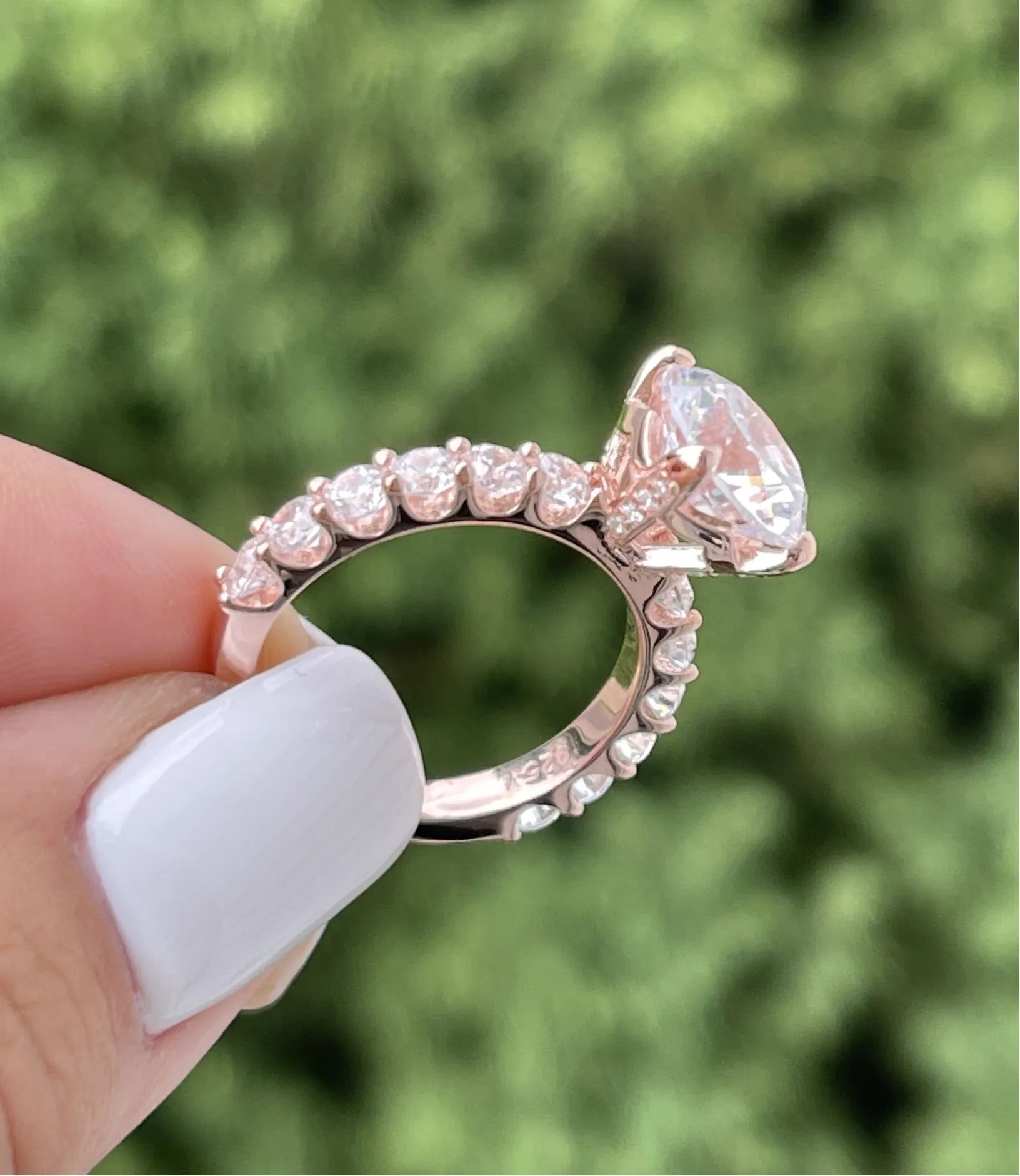 CELESTE MOISSANITE RING