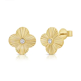 Fluted Clover Diamond Stud