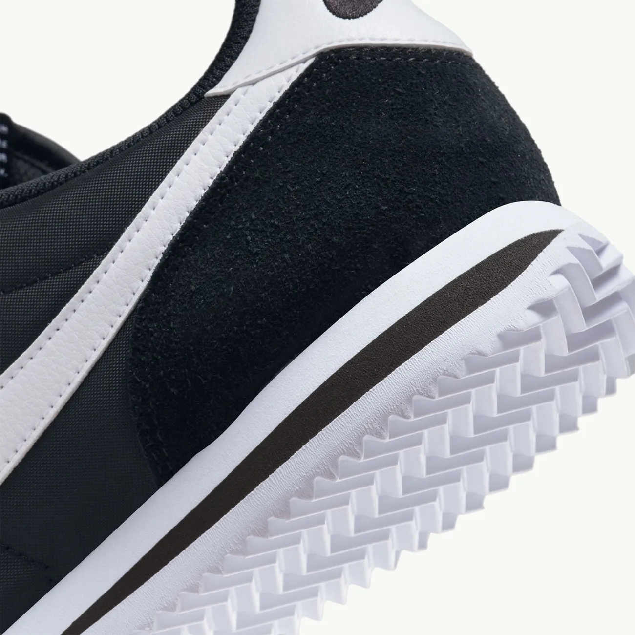 Women's Cortez - Black/White